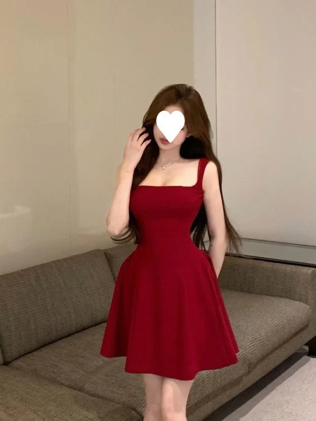 Vestido Mini Rojo Chic de Verano - Estilo Francés y Efecto Moldeador