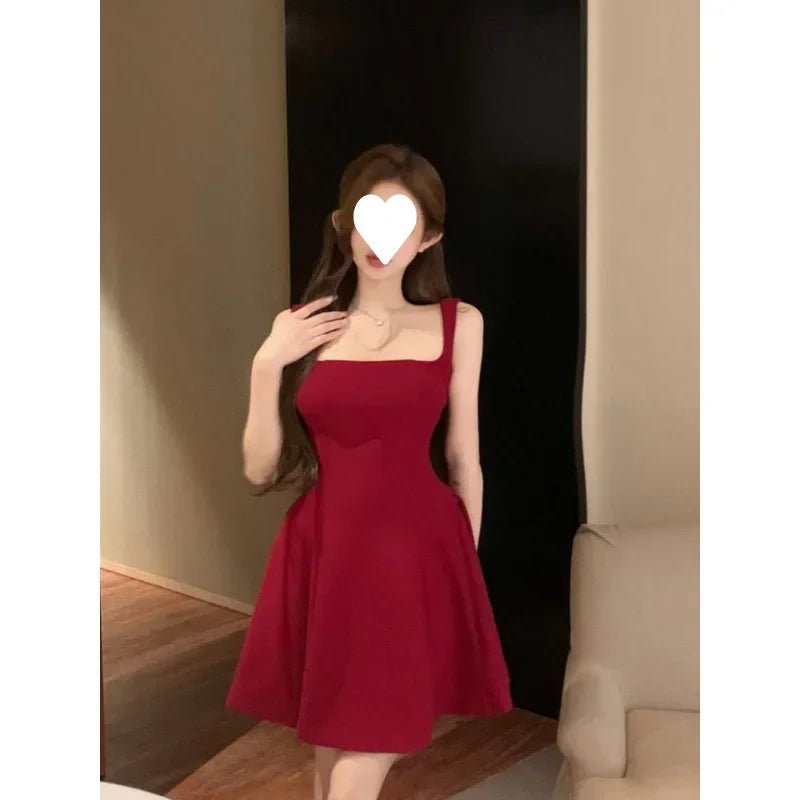 Vestido Mini Rojo Chic de Verano - Estilo Francés y Efecto Moldeador